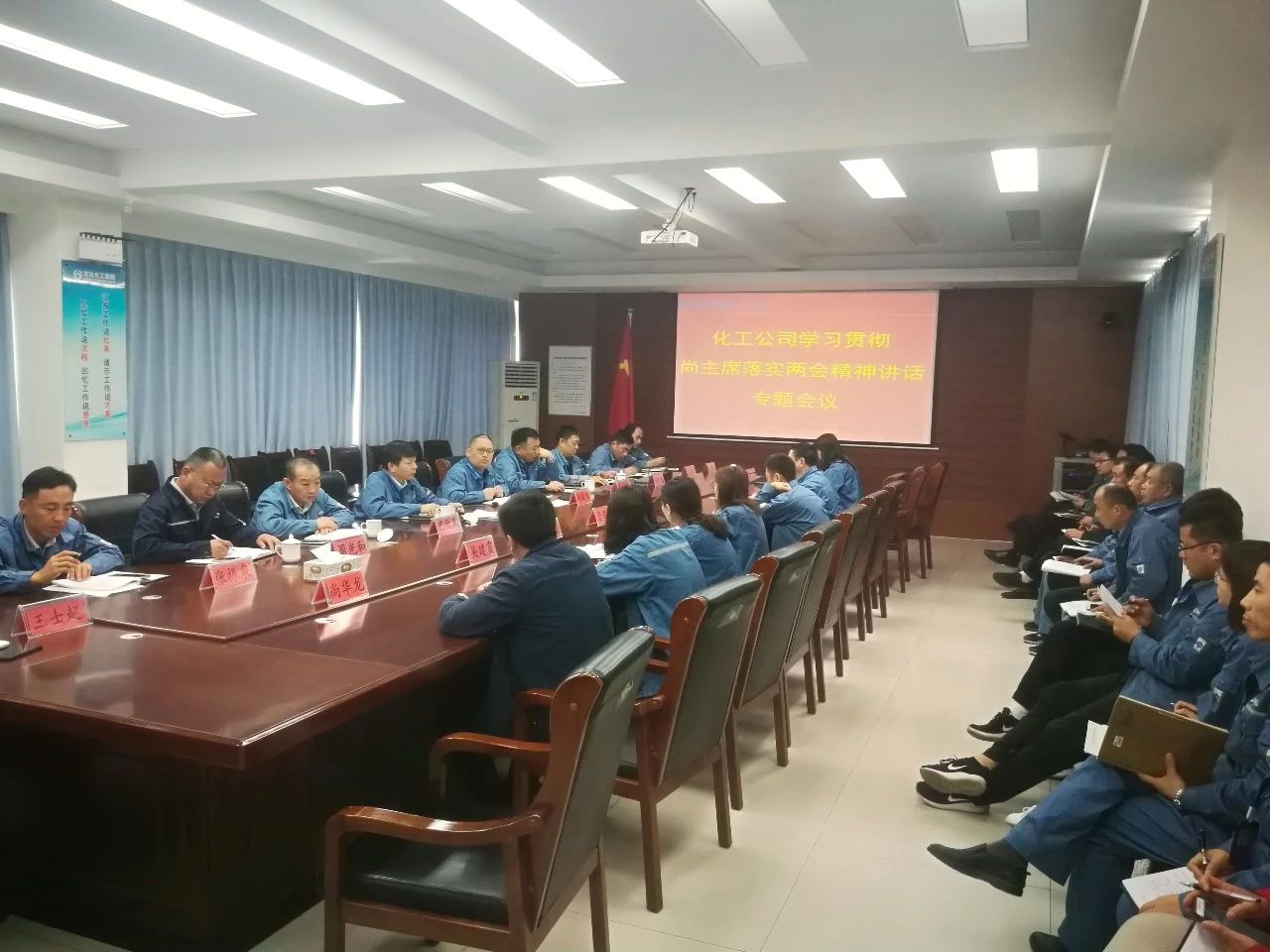 NG大舞台-有梦你就来 -致力于新媒体舞台视觉艺术创作整案服务