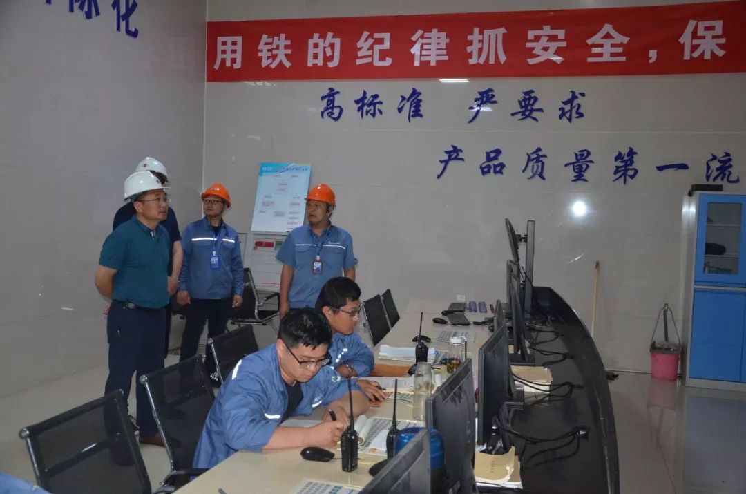 微信图片_20190715085017.jpg NG大舞台-有梦你就来 -致力于新媒体舞台视觉艺术创作整案服务