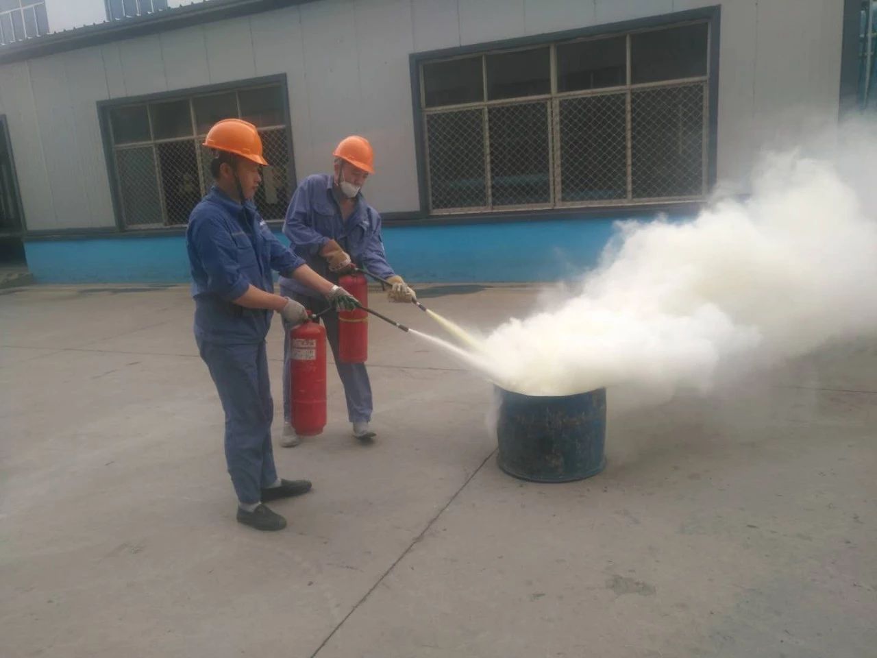 微信图片_20190715085509.jpg NG大舞台-有梦你就来 -致力于新媒体舞台视觉艺术创作整案服务