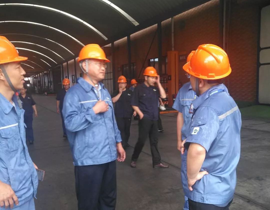 微信图片_20190715084548.jpg NG大舞台-有梦你就来 -致力于新媒体舞台视觉艺术创作整案服务