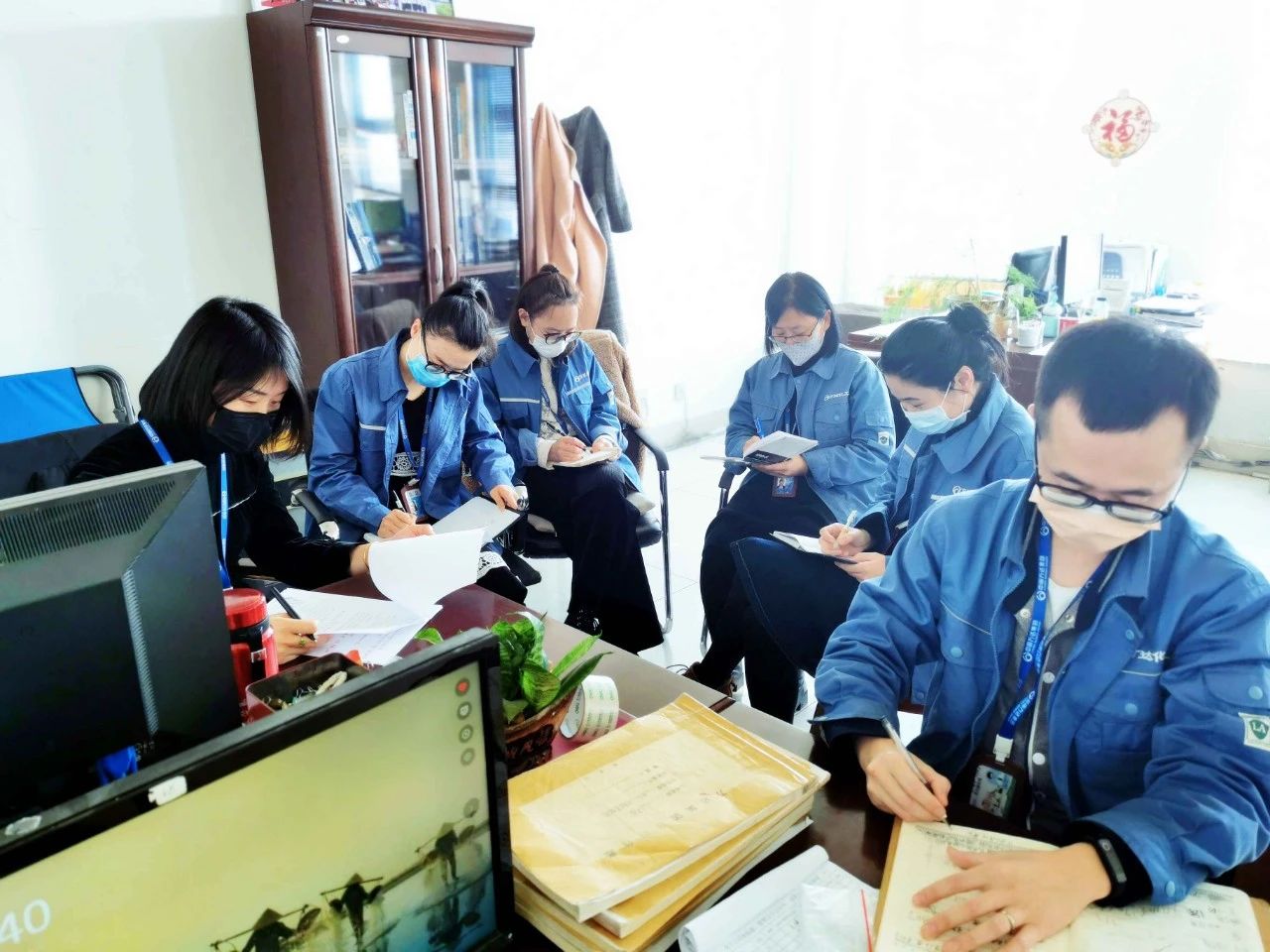 微信图片_20200428163028.jpg NG大舞台-有梦你就来 -致力于新媒体舞台视觉艺术创作整案服务