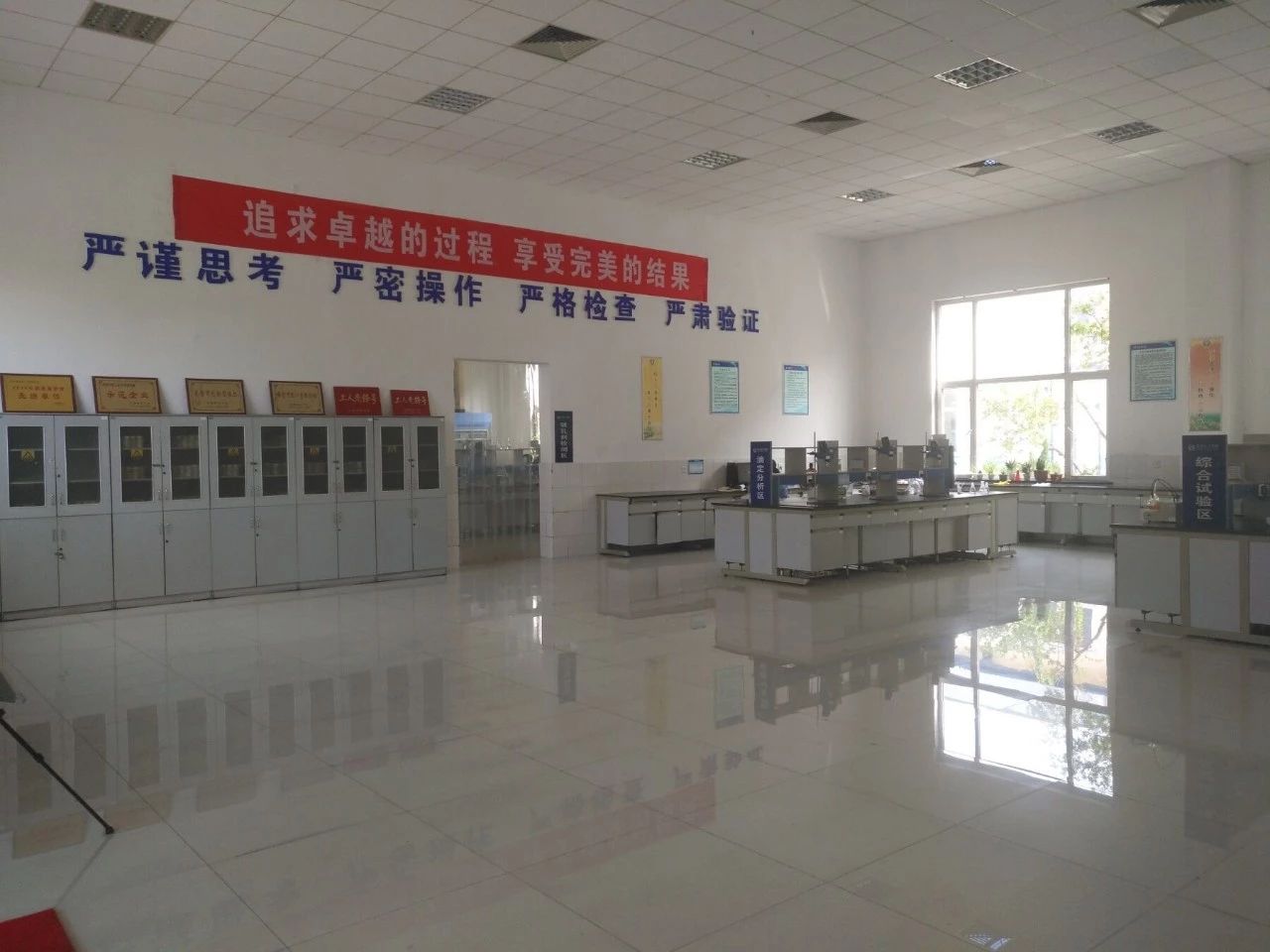 微信图片_20200429082011.jpg NG大舞台-有梦你就来 -致力于新媒体舞台视觉艺术创作整案服务