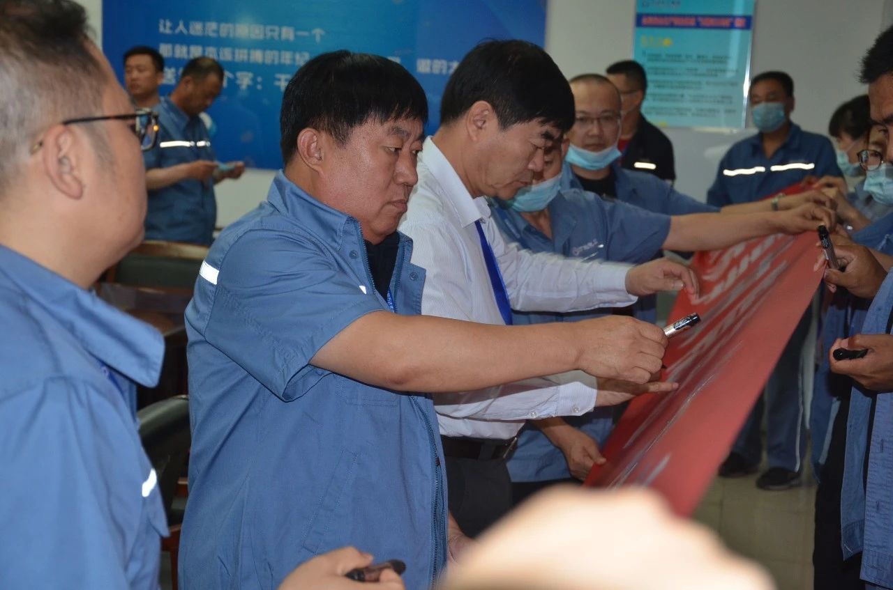 微信图片_20200709081813.jpg NG大舞台-有梦你就来 -致力于新媒体舞台视觉艺术创作整案服务