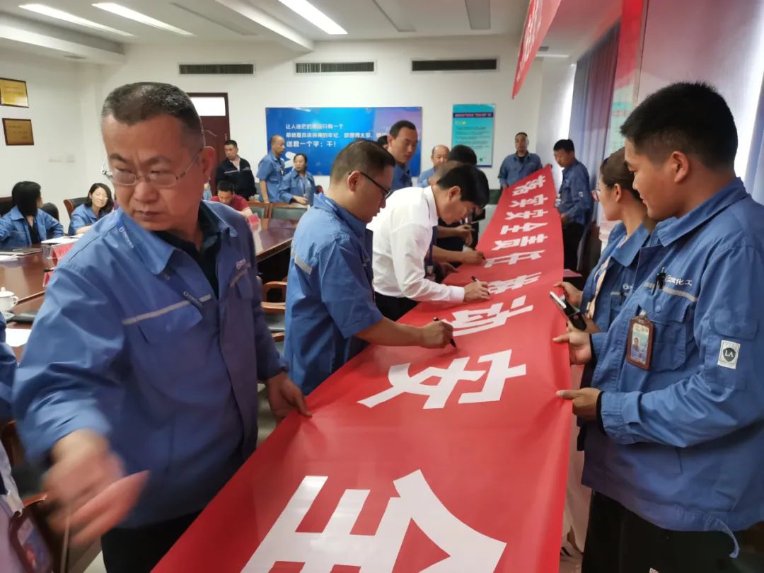 NG大舞台-有梦你就来 -致力于新媒体舞台视觉艺术创作整案服务