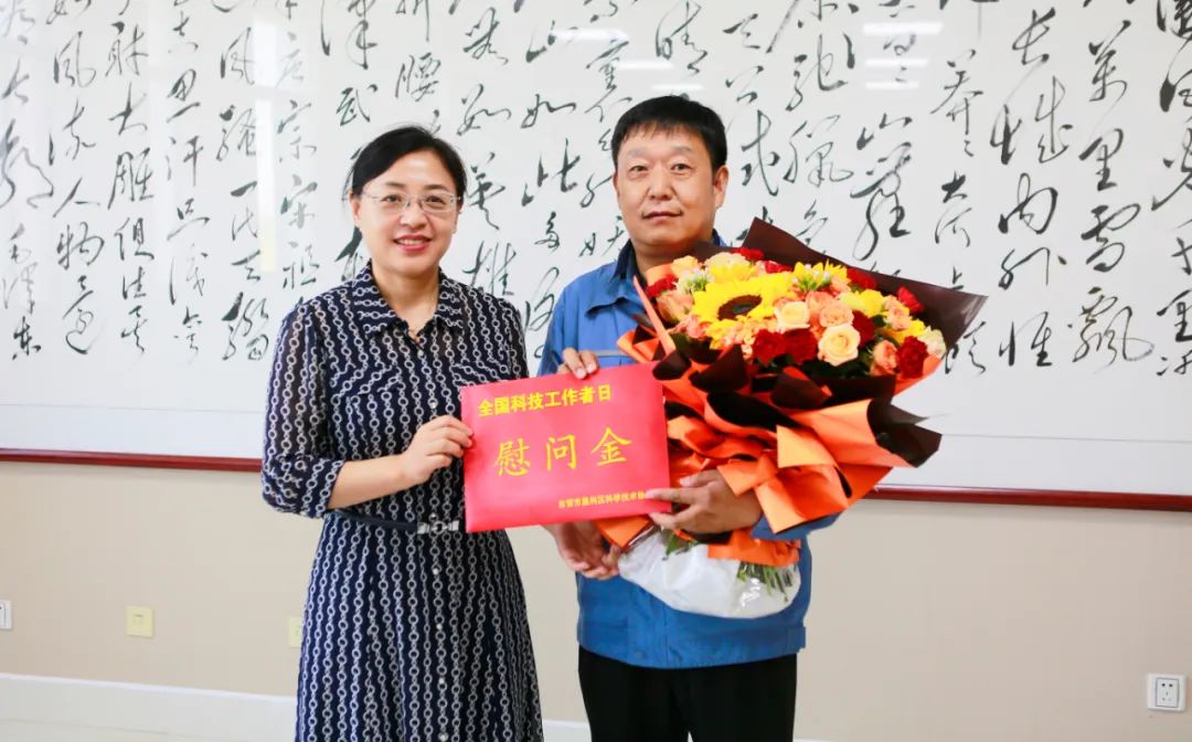 微信图片_20220914084636.jpg NG大舞台-有梦你就来 -致力于新媒体舞台视觉艺术创作整案服务