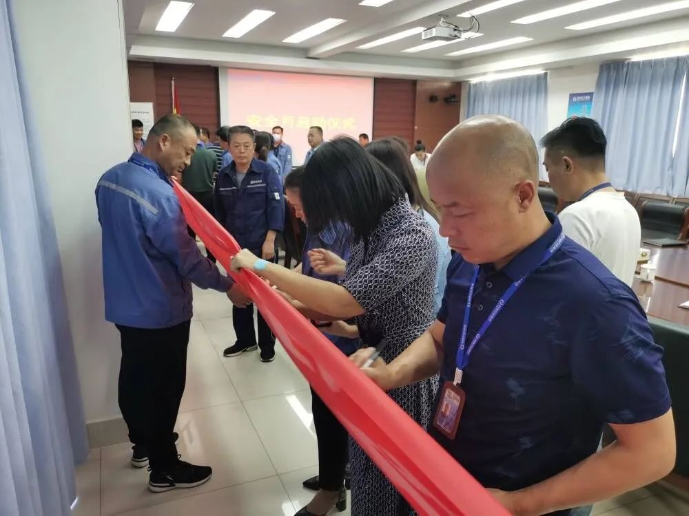 微信图片_20220914084907.jpg NG大舞台-有梦你就来 -致力于新媒体舞台视觉艺术创作整案服务